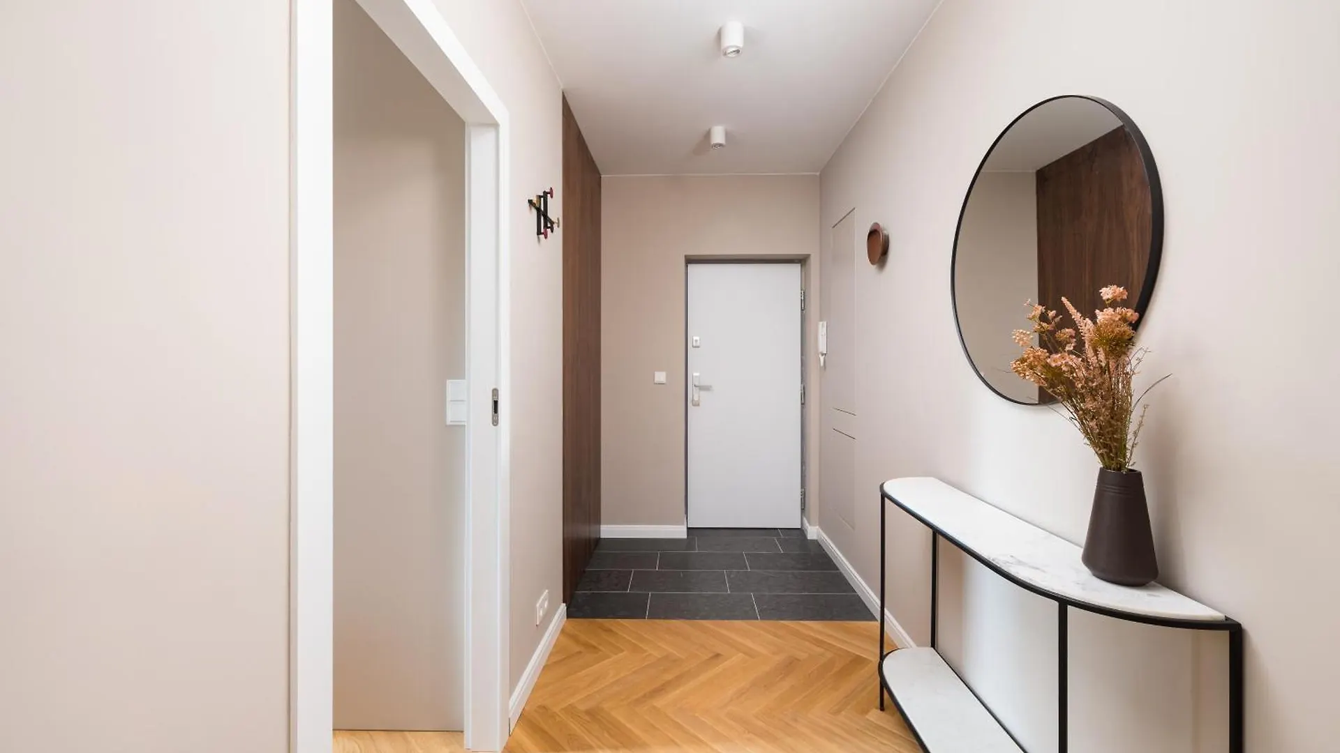 Saska Kepa Deluxe Apartment Βαρσοβία Πολωνία